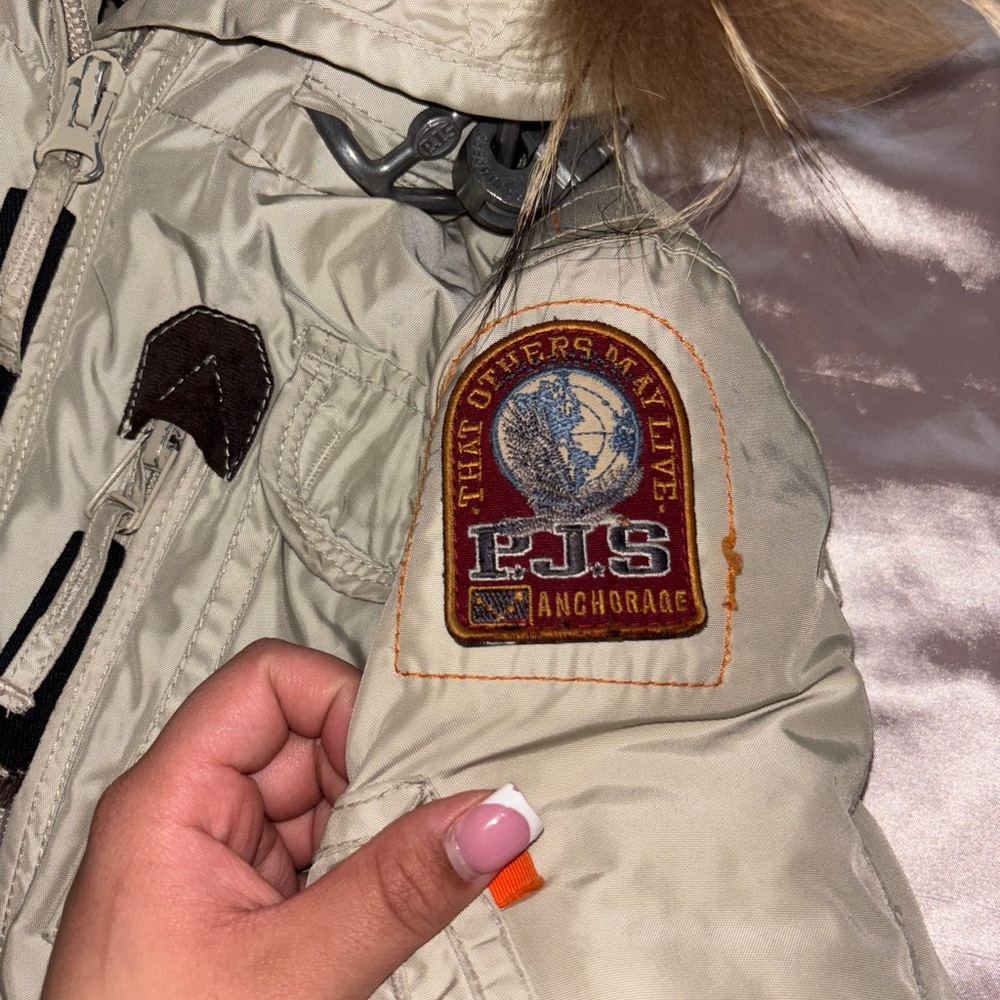 PJS Parajumpers Beige Jacket with Fur Trim 💎